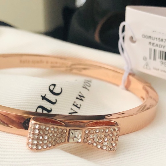 🎀Kate Spade ♠️ Ready Set Bow Pave Rosegold Bangle - Picture 7 of 8